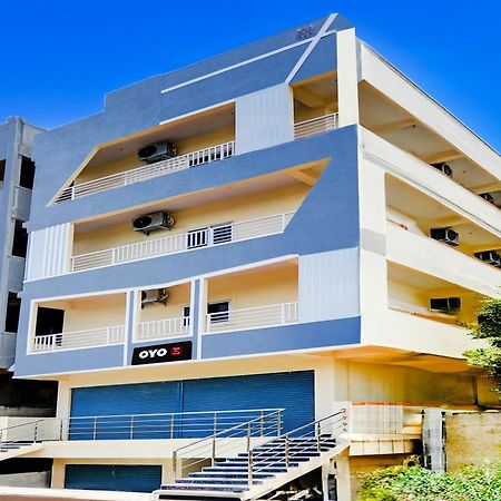 Hotel O Gk Grand Bibinagar Exterior foto